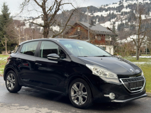 Peugeot 208 1,4 VTi TÜV neu Bild 6