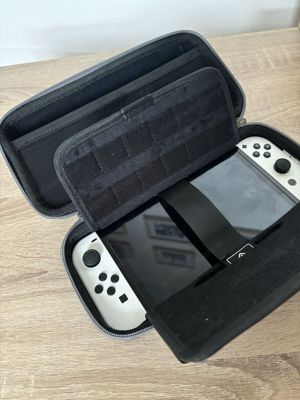 Nintendo Switch Konsole OLED Weiß Console + Tasche Bild 2