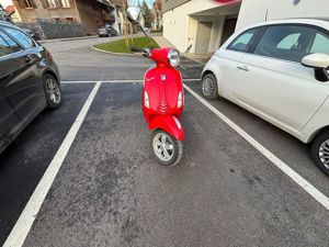 Vespa Primavera 50 2T - Rot Bild 8