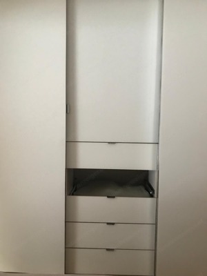 Kleiderschrank zu verschenken  Bild 3