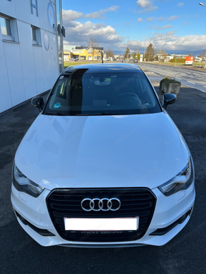 Audi A1 Sline Scheckheftgepflegt Bild 1