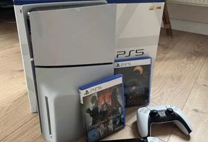 PlayStation 5 Slim Disc Edition + 2 Spiele