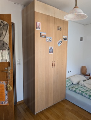  Großer Kleiderschrank mit Holzoptik Kleiderstange 3 Schubladen Bild 2