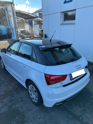 Audi A1 Sline Scheckheftgepflegt Bild 4