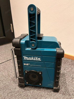 Makita Baustellenradio DAB+ Bild 3