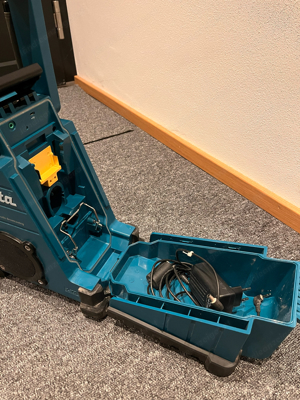 Makita Baustellenradio DAB+ Bild 5