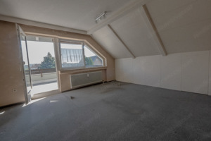 "Am Rheindamm fühl ich mich wohl"  Gut eingeteilte 3 1 2 Zimmer Wohnung mit großer Panorama-Terrasse Bild 3