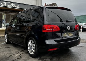 VW Touran Highline 1,6 TDI BMT DSG  Bild 4