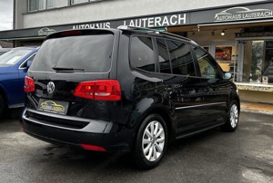 VW Touran Highline 1,6 TDI BMT DSG  Bild 6