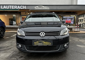 VW Touran Highline 1,6 TDI BMT DSG  Bild 2