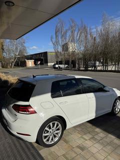 VW Golf Bild 2