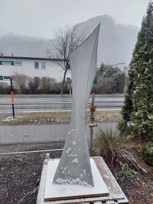 Betonskulpturen Einzelstücke 2 Meter hoch Ideal für Garten Vorplatz