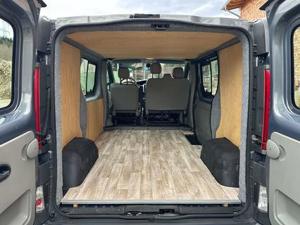 Opel Vivaro Bild 11