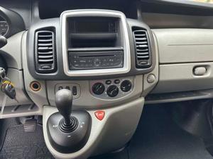 Opel Vivaro Bild 10