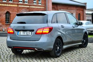 Mercedes-Benz B 200 (CDI) d 4Matic 7G-DCT Bild 2