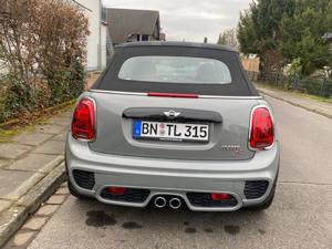 Mini Cooper SD Cabrio mit Vollausstattung Bild 10