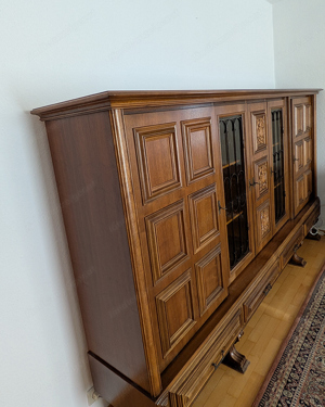 Wohnzimmerschrank antik Bild 2