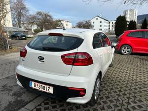 Kia Rio Bild 2