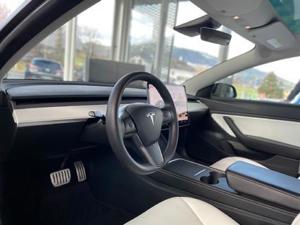 Tesla Model 3 Bild 13