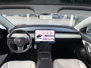 Tesla Model 3 Bild 33