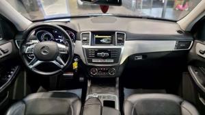 Mercedes-Benz ML 350 Bild 19