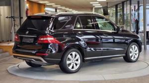 Mercedes-Benz ML 350 Bild 11