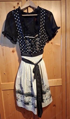 Schönes Dirndl Gr 40 Bild 2