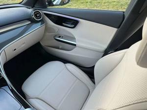 Mercedes-Benz C 220 Bild 14