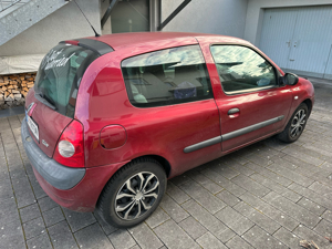 Renault Clio Bild 6