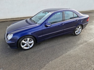 Mercedes C 220 Cdi Avantgarde-Designo ! Automatik! Bild 10