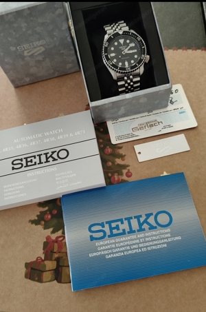 Seiko 5 Sports Automatik Uhr mit Box und  Papieren  Bild 8