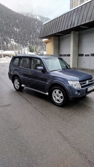 Mitsubishi Pajero 3.2 Bild 2