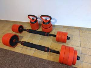 Eisen Hanteln Set 40 Kilogramm (kg) mit Hantelstangen und Kettlebell - kaum gebraucht