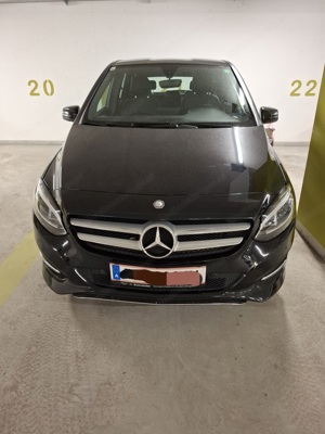 Mercedes-Benz B 180 Bild 5