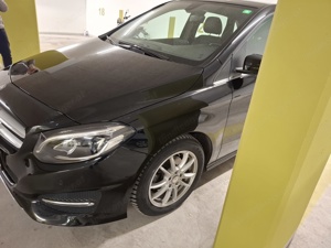 Mercedes-Benz B 180 Bild 3