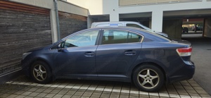 Toyota Avensis limousine  Bild 5