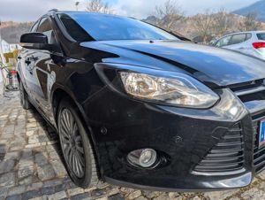 Ford Focus Titanium Kombi 1,6 Ecoboost Turbo Benziner 150PS ### TOP ### Bild 3