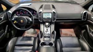 Porsche Cayenne Bild 19