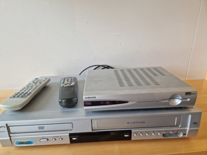 Videorecorder und Receiver