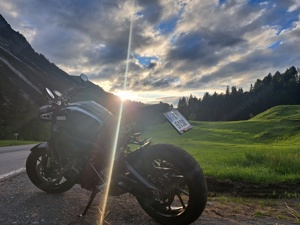 Verkaufe Yamaha XSR 900 Bild 3