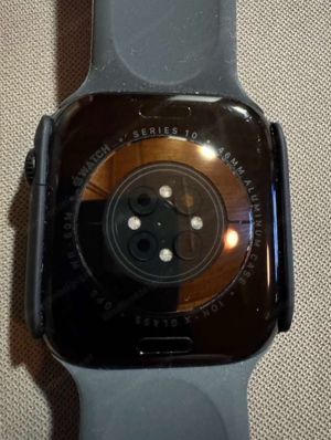 Apple Watch 10 46mm mit Zubehör Bild 4