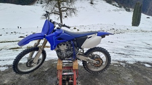 Yamaha YZ450F 2004 Bild 2