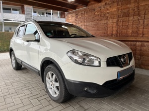 Nissan Qashqai - Benzin - Anhängerkupp. - 8 fach bereift