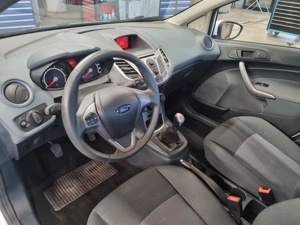 Ford Fiesta Ambiente 1,25 Bild 6