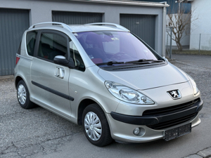 Peugeot 1007 Benzin