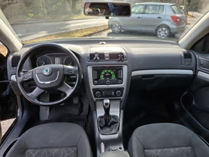 Octavia, Bj 2012, 230tkm, 1,6 TDI 4X4, SCHWARZ, Pickerl9 25, 8-Fach Bereift Bild 8