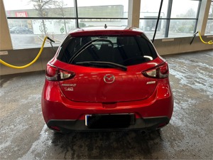 Verkaufen Mazda 2 Bild 2