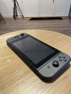 Nintendo switch Konsole  Bild 2