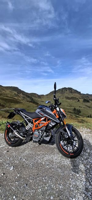 Ktm Duke 125 Bild 3