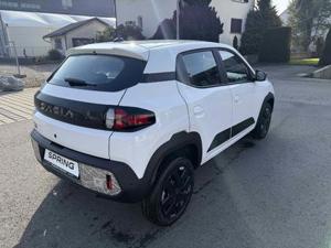 Dacia Spring Bild 3